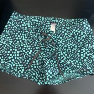 Patagonia board shorts- size 6.